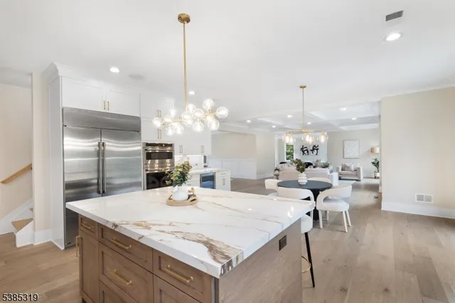 $2,595,000 | 3 Brookside Drive, Warren, NJ 07059