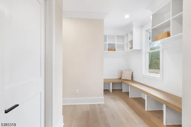 $2,595,000 | 3 Brookside Drive, Warren, NJ 07059