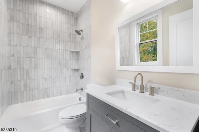 $2,595,000 | 3 Brookside Drive, Warren, NJ 07059