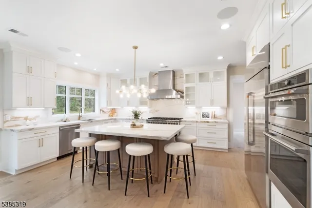 $2,595,000 | 3 Brookside Drive, Warren, NJ 07059