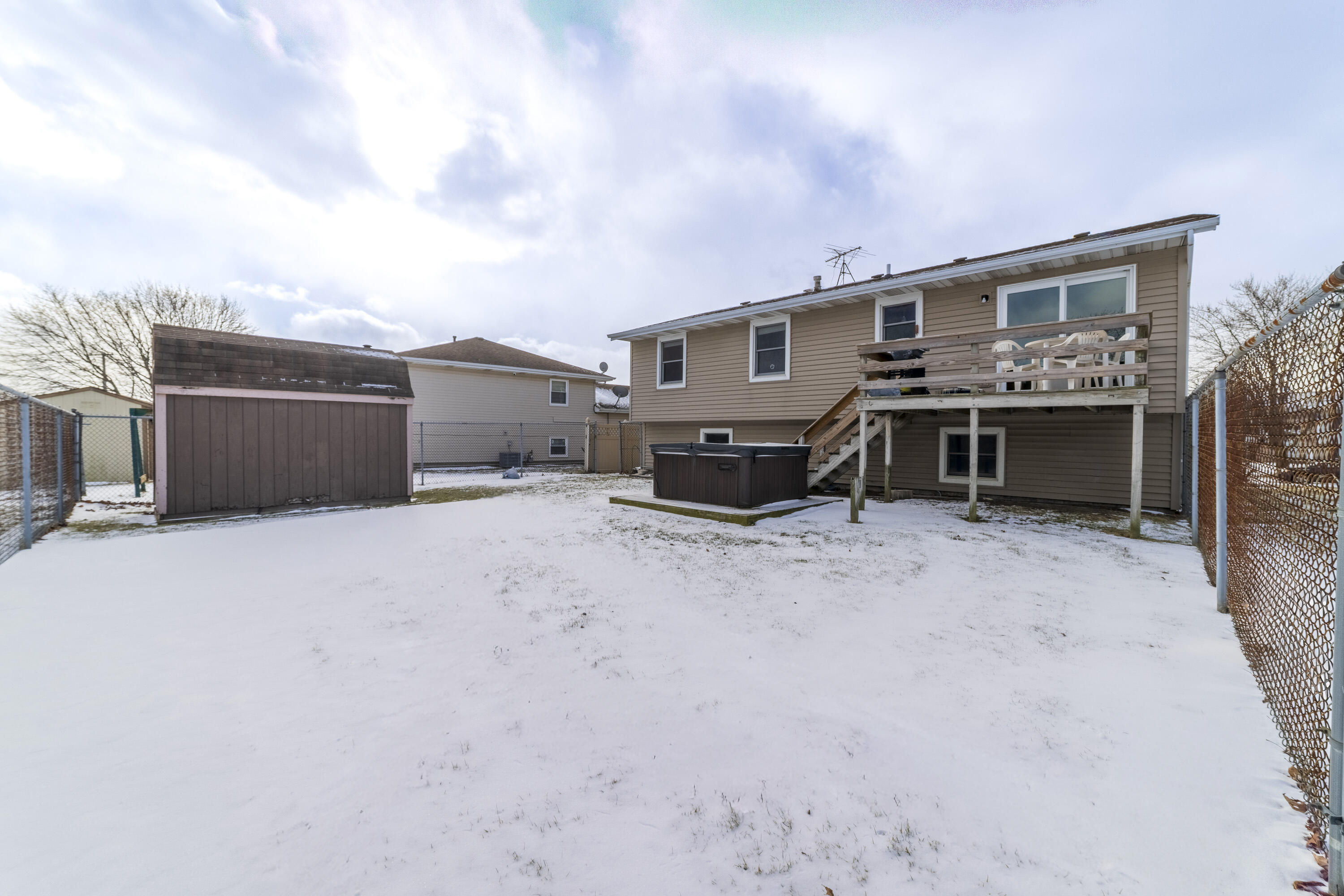 9931 Tyler Street Crown Point, IN 46307 - Photo 33 of 35 3000x2001