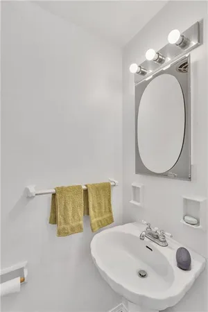 $275,000 | 1244 Harvest Drive, Monroeville, PA 15146