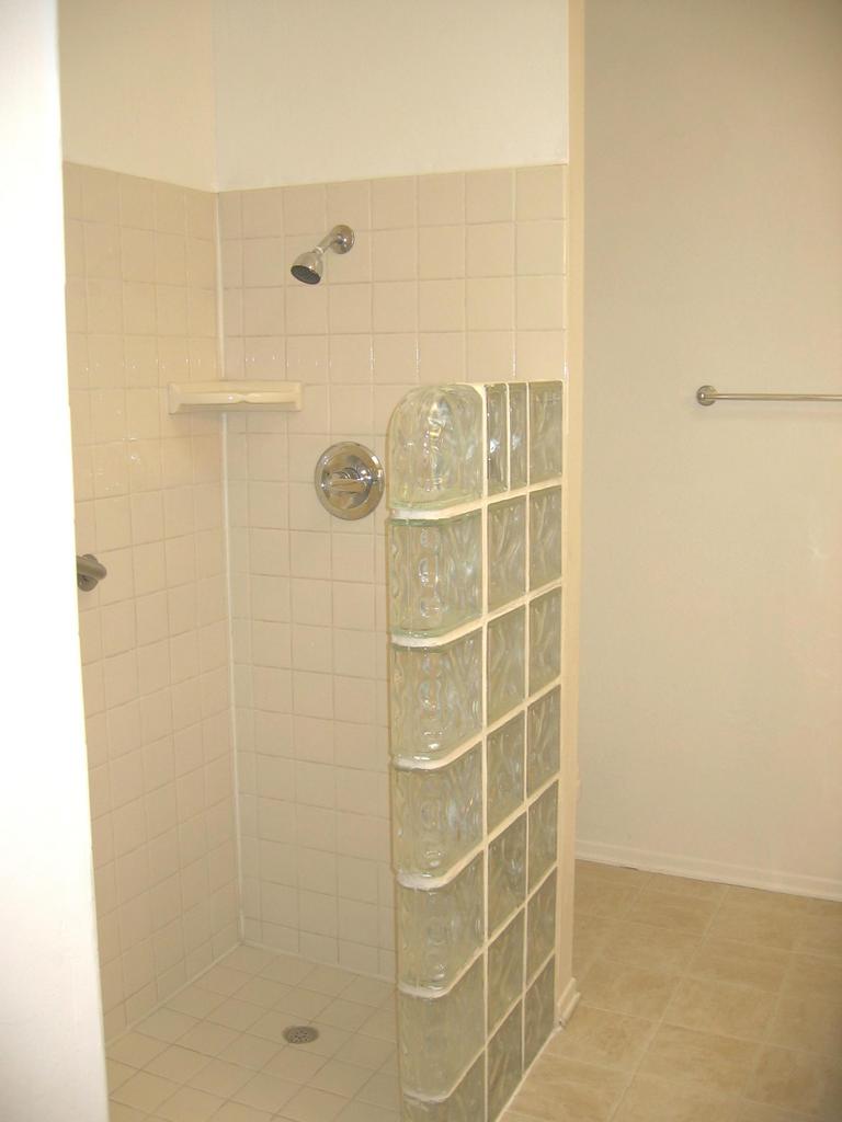 57 North San Marcos Road, Unit B Santa Barbara, CA 93111 - Photo 8 of 19 Bathroom