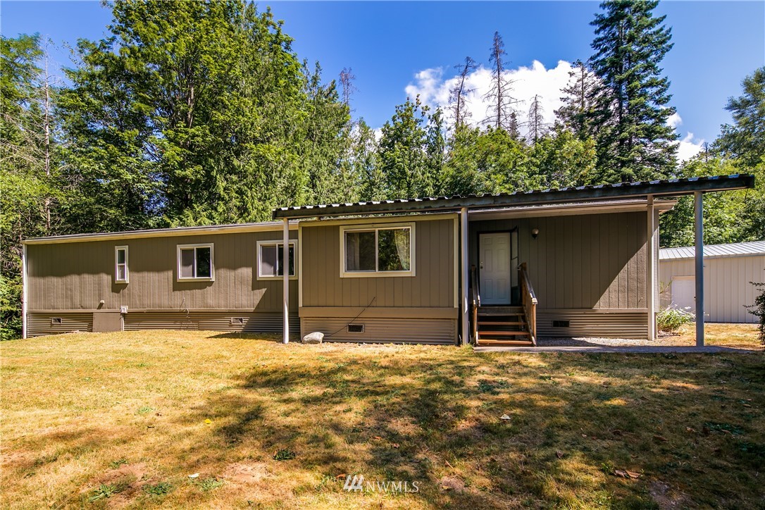 4831 Mission Road Bellingham, WA 98226 - Photo 3 of 27