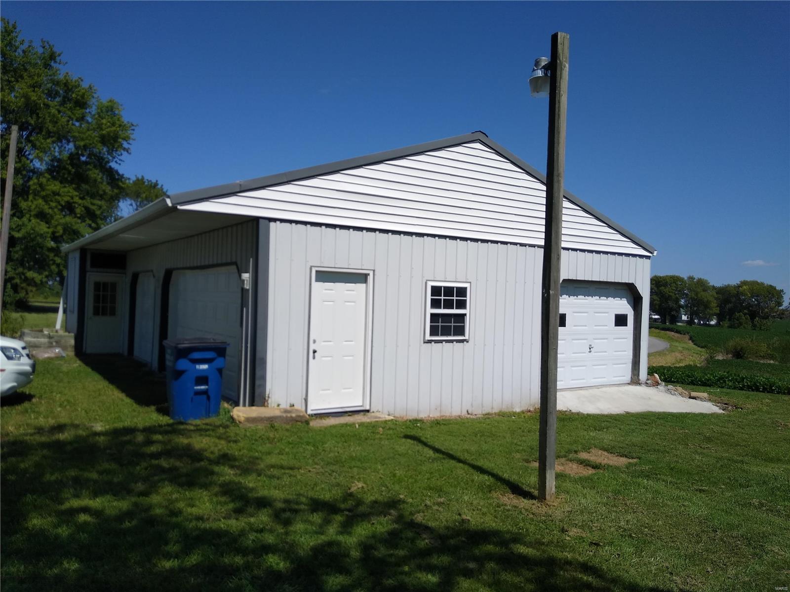 4450 Chester Road Chester, IL 62233 - Photo 6 of 34