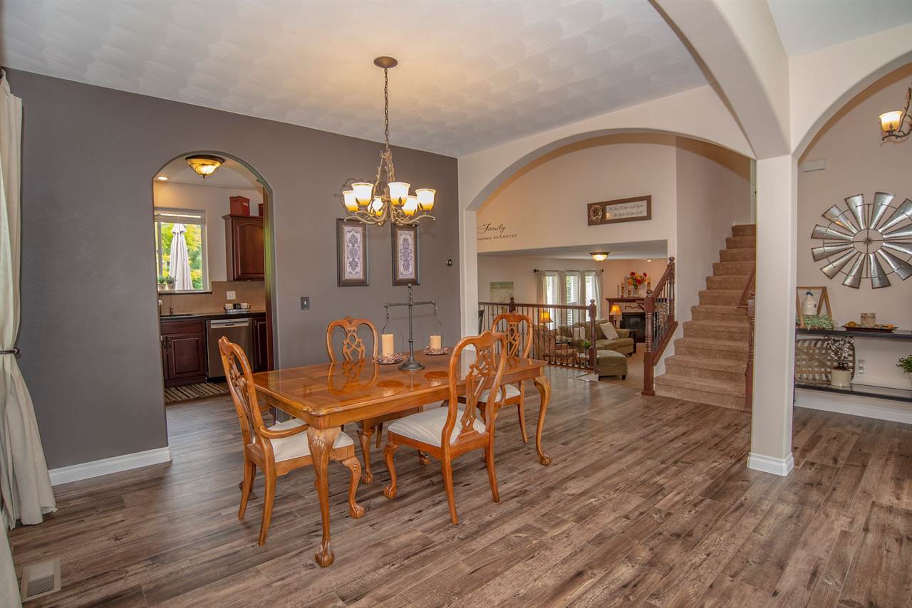 10211 North Cochran Road Spokane, WA 99208 - Photo 3 of 20 Gallery Image 3