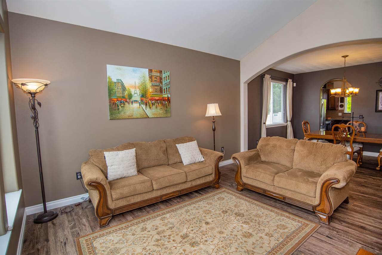 10211 North Cochran Road Spokane, WA 99208 - Photo 5 of 20 Gallery Image 5