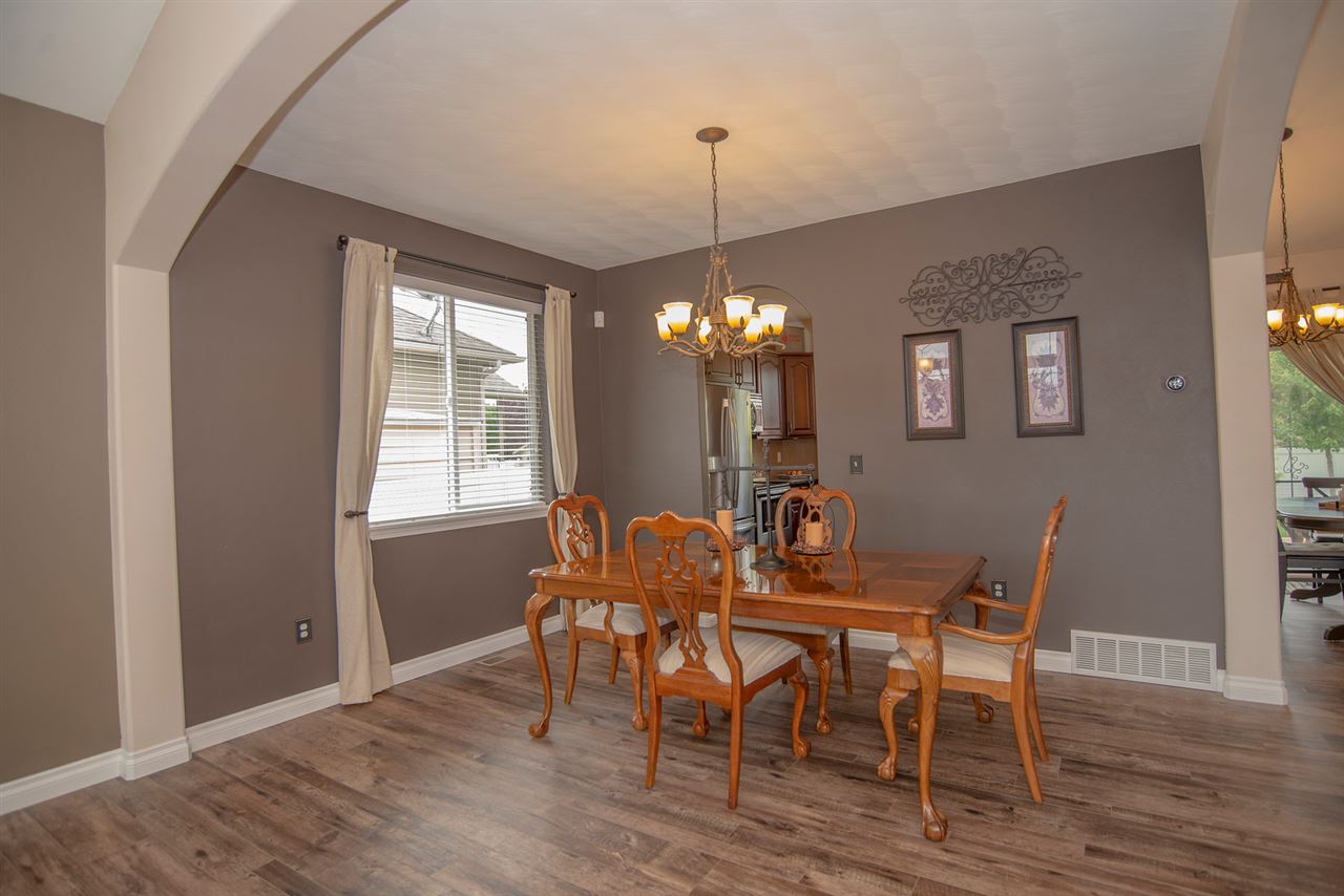 10211 North Cochran Road Spokane, WA 99208 - Photo 6 of 20 Gallery Image 6