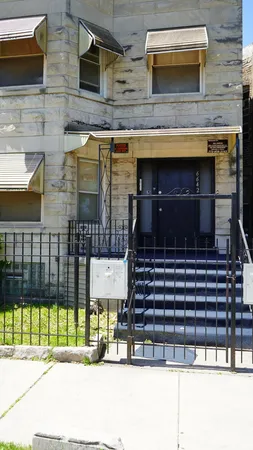 $390,000 | 6642 South Evans Avenue, Chicago, IL 60637