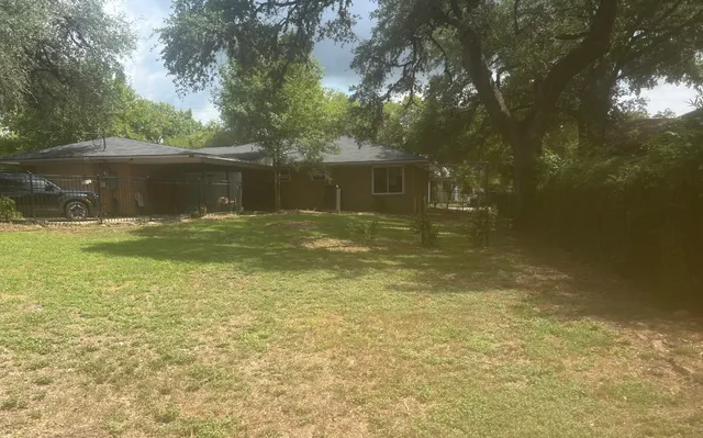 $329,000 | 355 North Monroe Street, La Grange, TX 78945