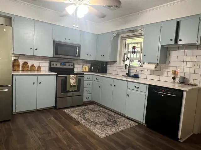 $329,000 | 355 North Monroe Street, La Grange, TX 78945