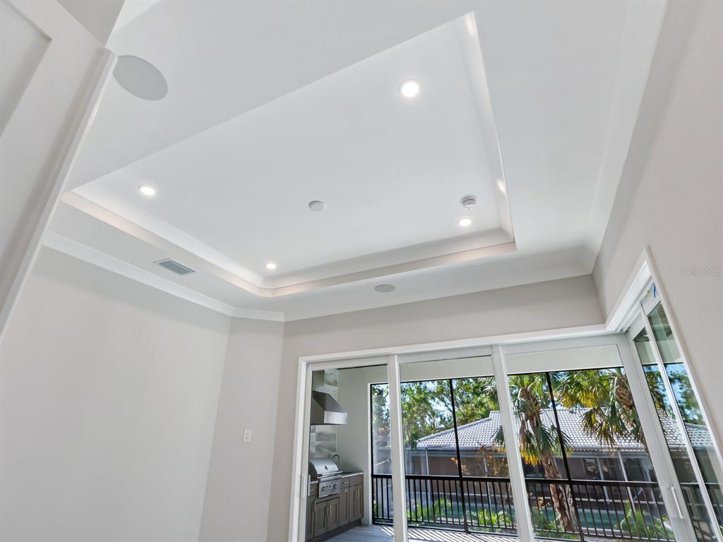 616 Mangrove Point Road Siesta Key, FL 34242 - Photo 25 of 58 Gallery Image 25