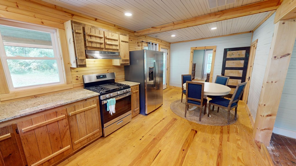 575 Vestal Cochran Road Topton, NC 28781 - Photo 15 of 53