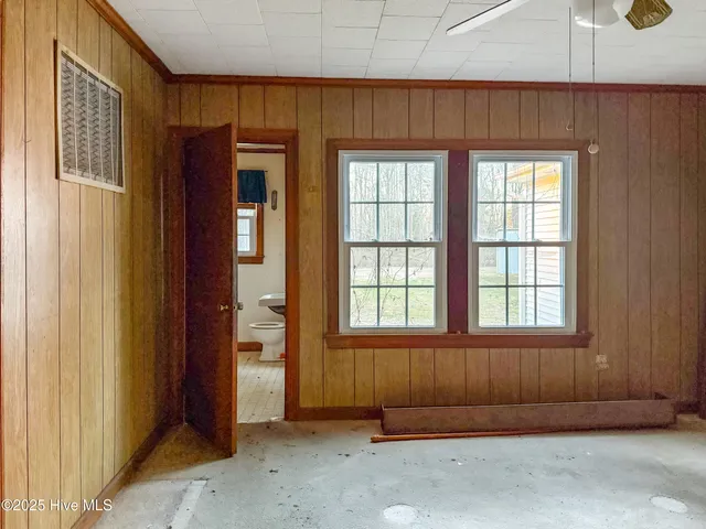 $125,000 | 110 West Church Street, Kelford, NC 27847