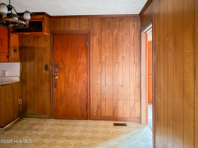 $125,000 | 110 West Church Street, Kelford, NC 27847