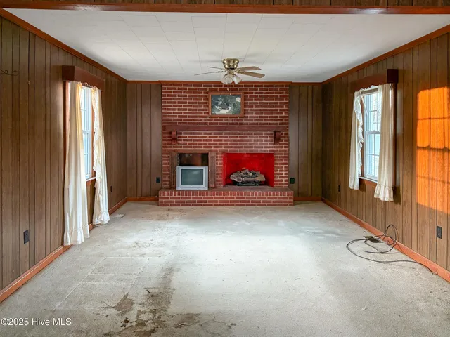 $125,000 | 110 West Church Street, Kelford, NC 27847