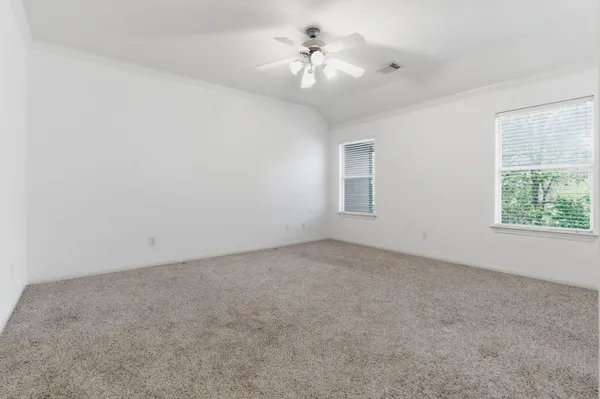 $325,000 | 19 Aquiline Oaks Place, The Woodlands, TX 77382