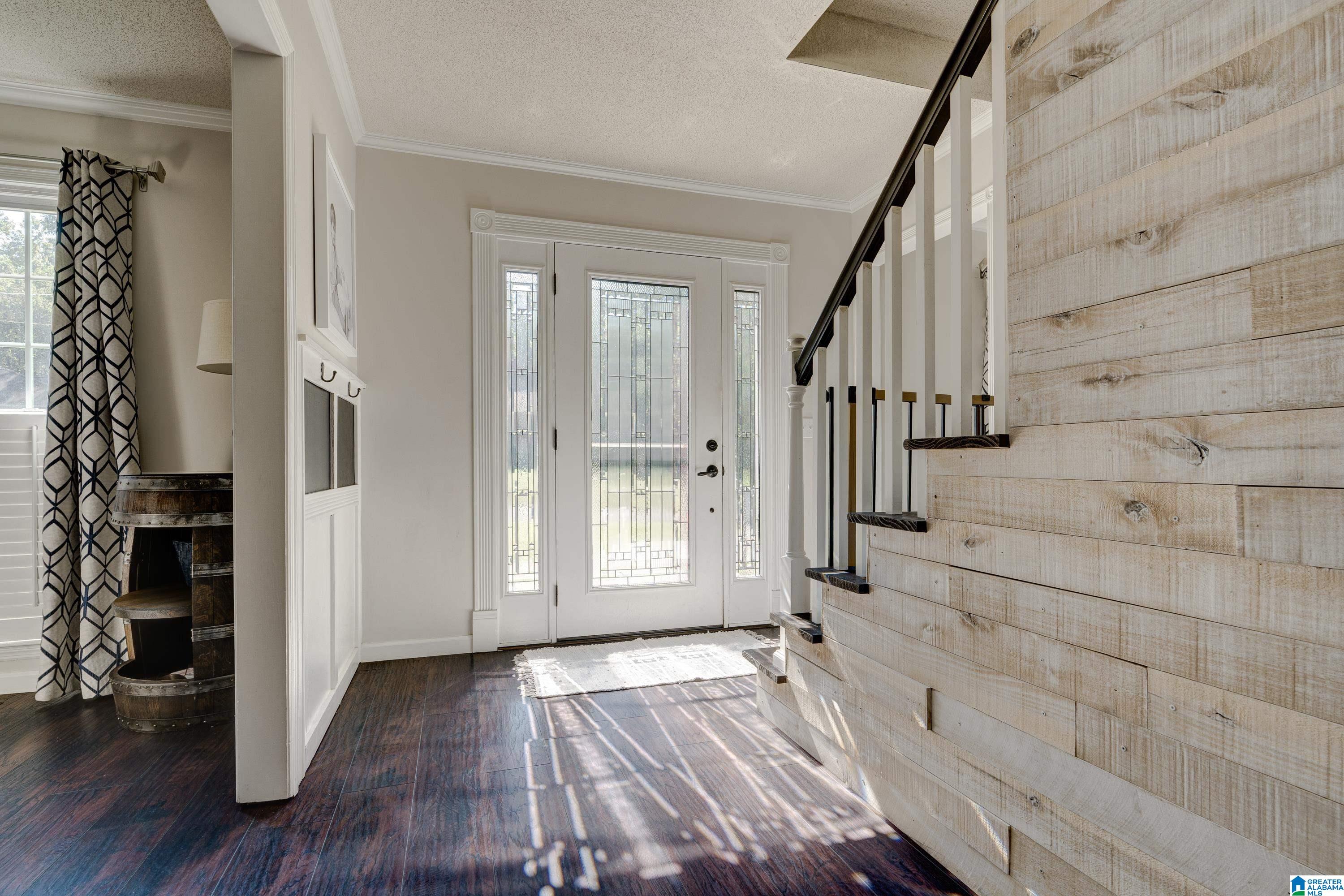 2708 Royal Lane Pelham, AL 35124 - Photo 4 of 41