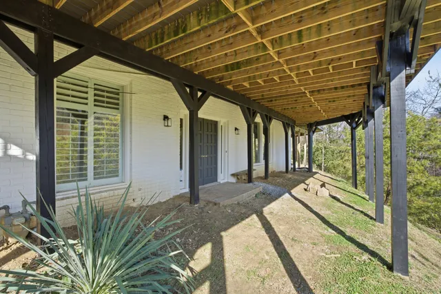 $1,399,000 | 5161 Granny White Pike, Nashville, TN 37220