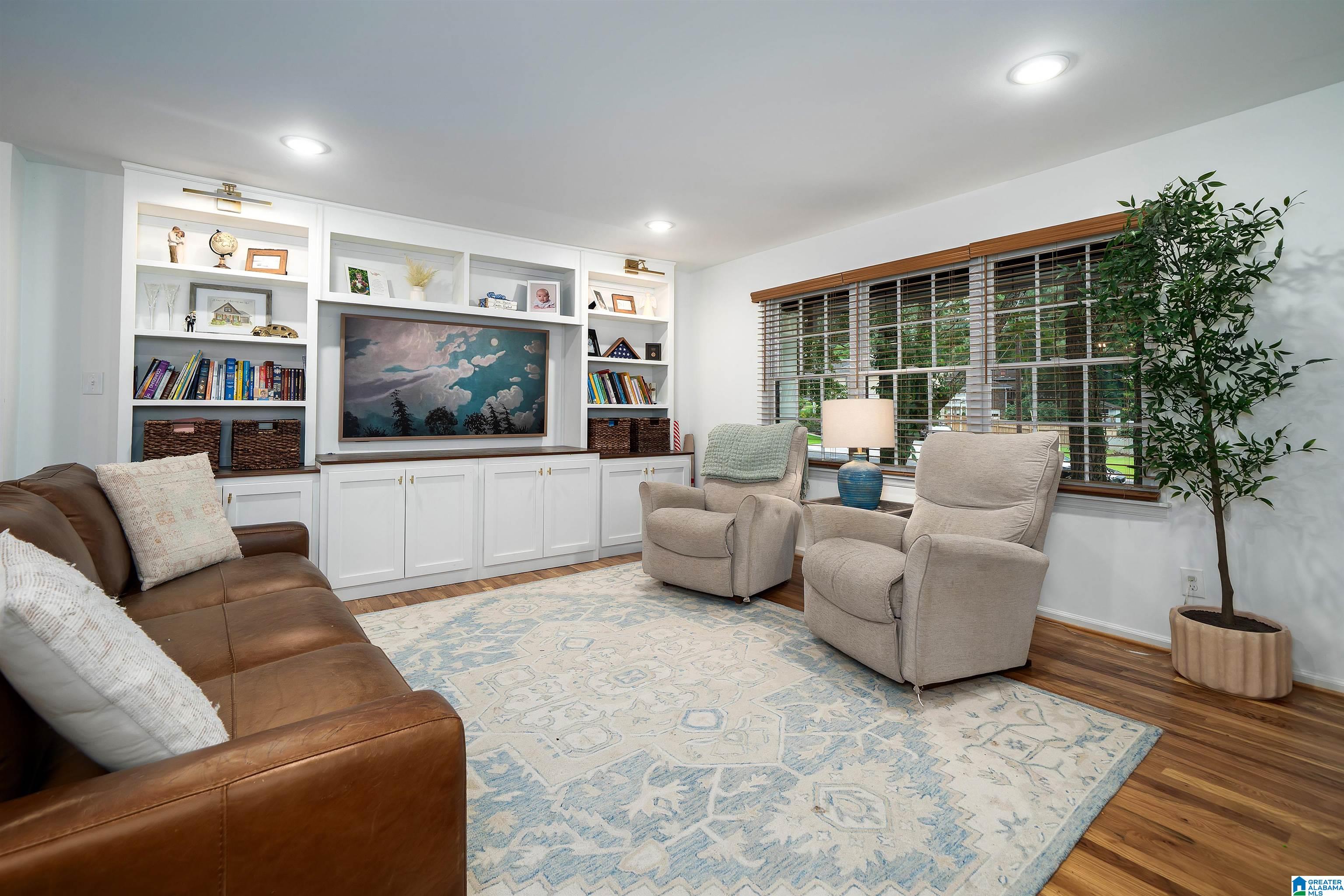3105 Tyrol Road Vestavia Hills, AL 35216 - Photo 8 of 31