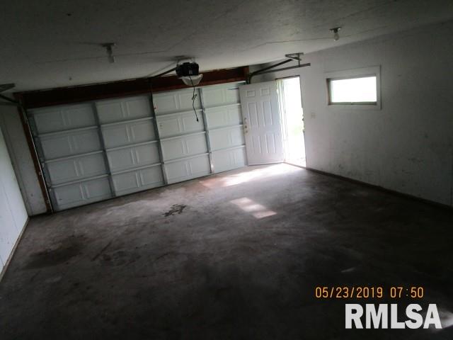 604 South Locust Street Delavan, IL 61734 - Photo 12 of 17 Gallery Image 12