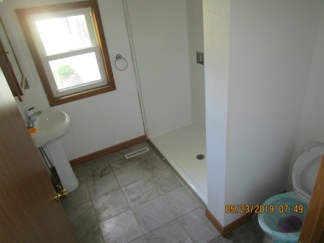 604 South Locust Street Delavan, IL 61734 - Photo 9 of 17 Gallery Image 9