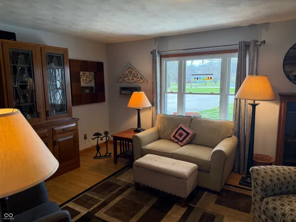 $289,000 | 1569 East Range Line Road, Greencastle, IN 46135