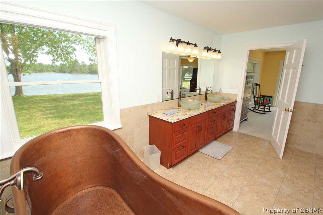 578 Natty Point Lane Kilmarnock, VA 22482 - Photo 27 of 44