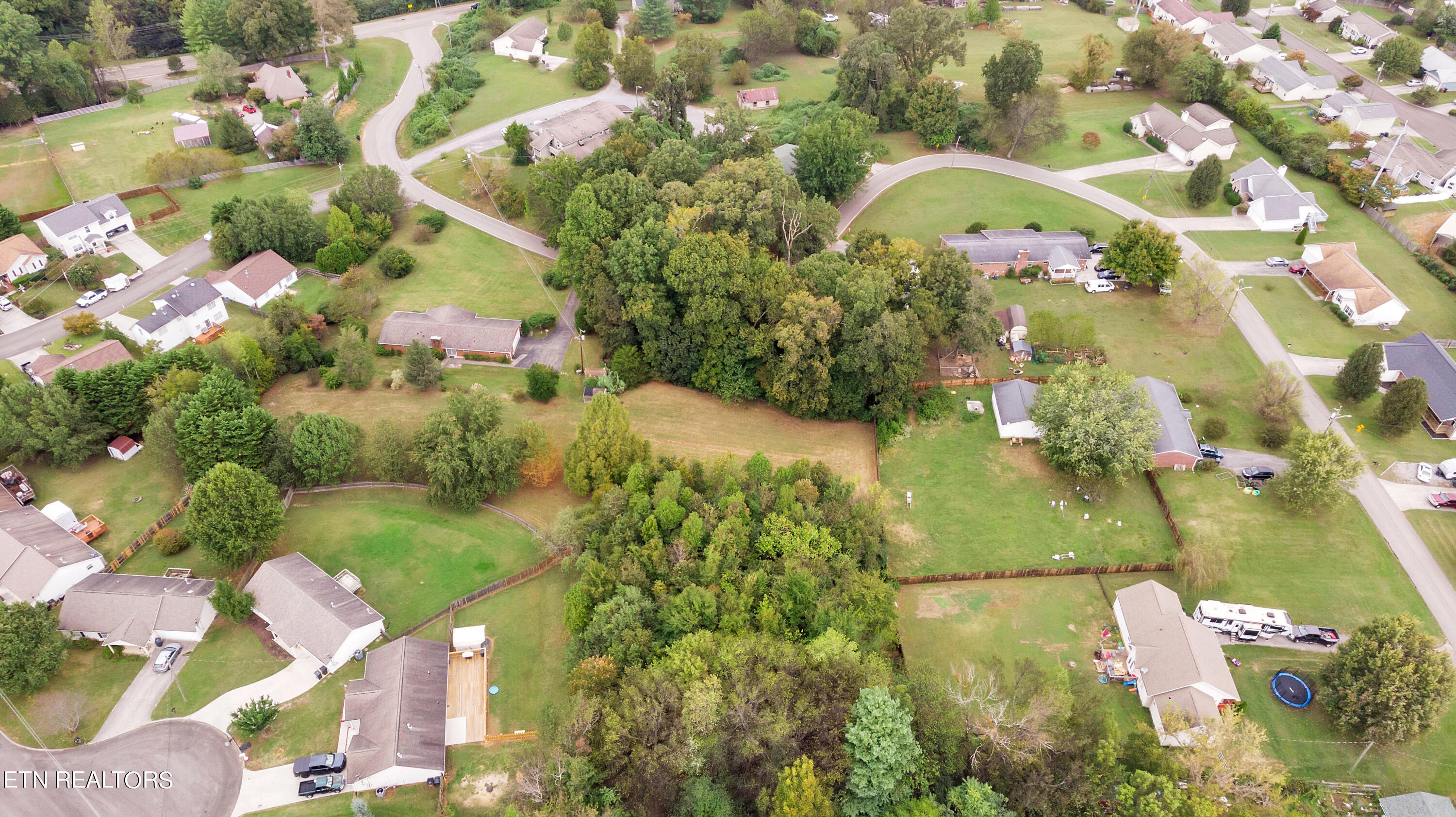 2077 Cecil Johnson Road Knoxville, TN 37921 - Photo 12 of 13 DJI_0326