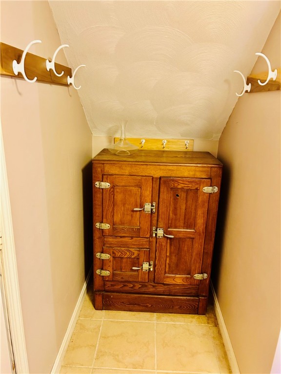 11 College Hill Road, Unit 5B Warwick, RI 02886 - Photo 32 of 38