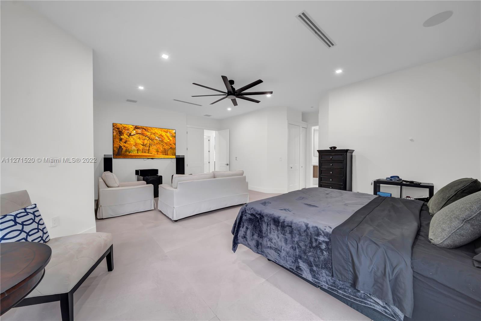 7151 Southwest 78th Court Miami, FL 33143 - Photo 21 of 50