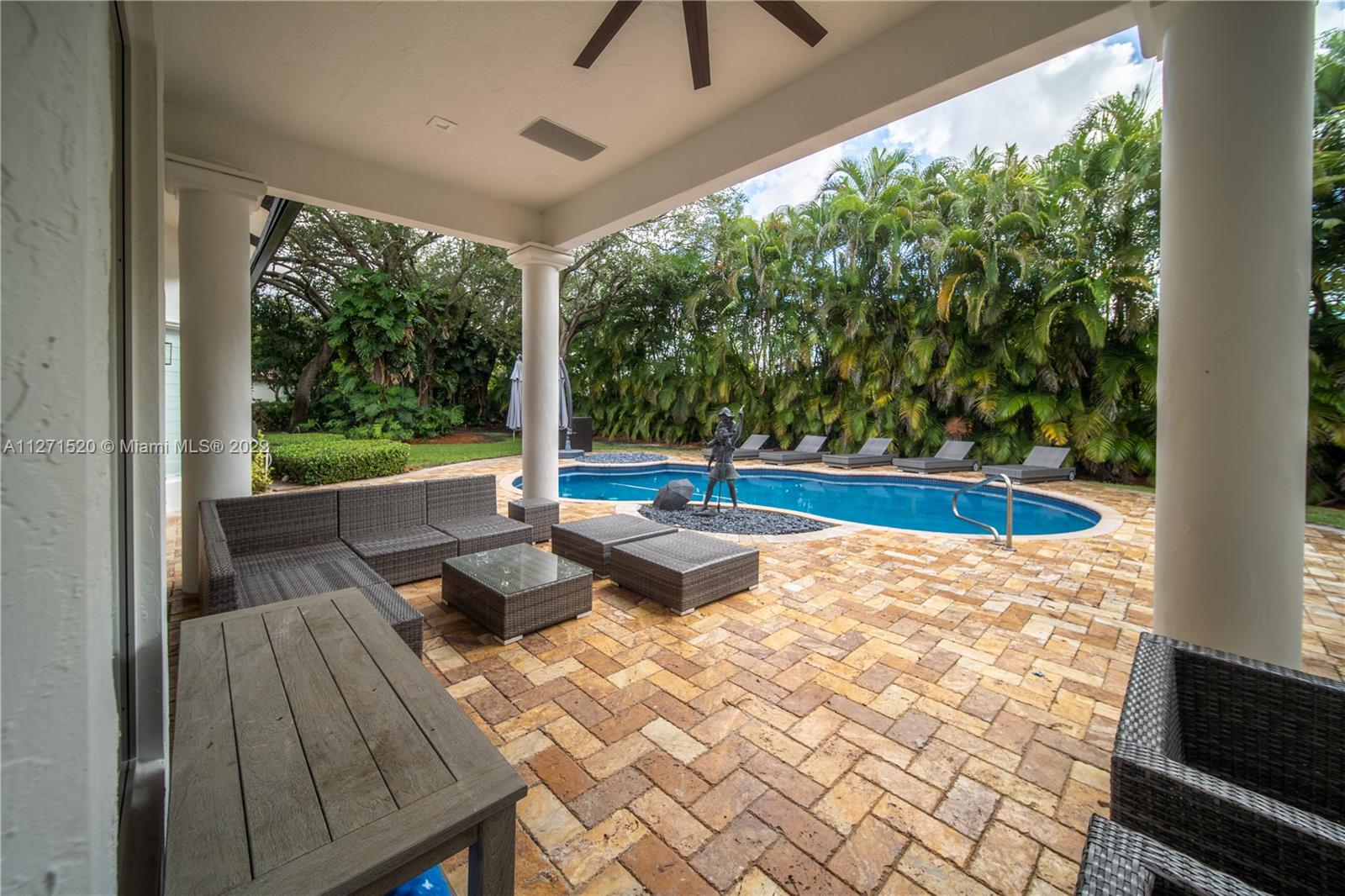 7151 Southwest 78th Court Miami, FL 33143 - Photo 37 of 50