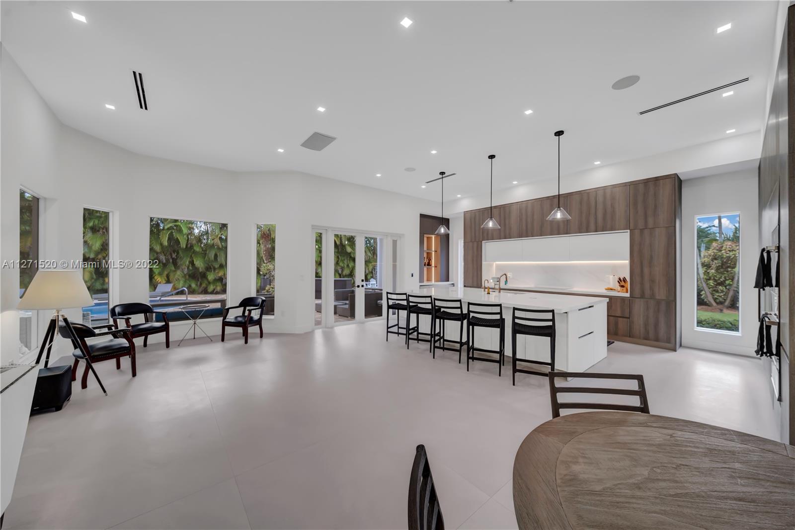 7151 Southwest 78th Court Miami, FL 33143 - Photo 9 of 50