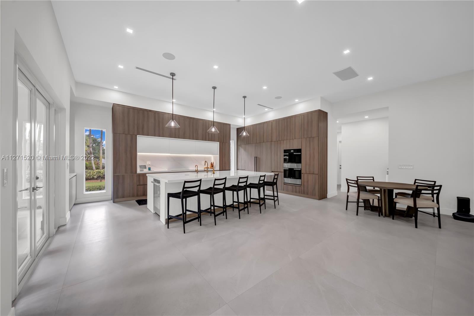 7151 Southwest 78th Court Miami, FL 33143 - Photo 10 of 50