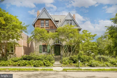 $1,895,000 | 148 West Highland Avenue, Philadelphia, PA 19118