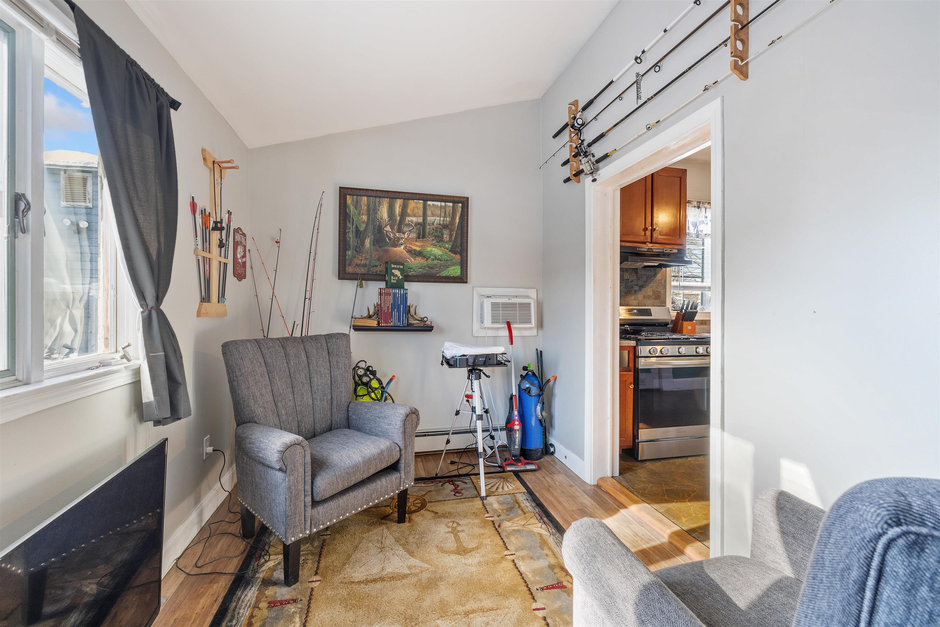 621 Howe Street Manchester, NH 03103 - Photo 15 of 47 Gallery Image 15