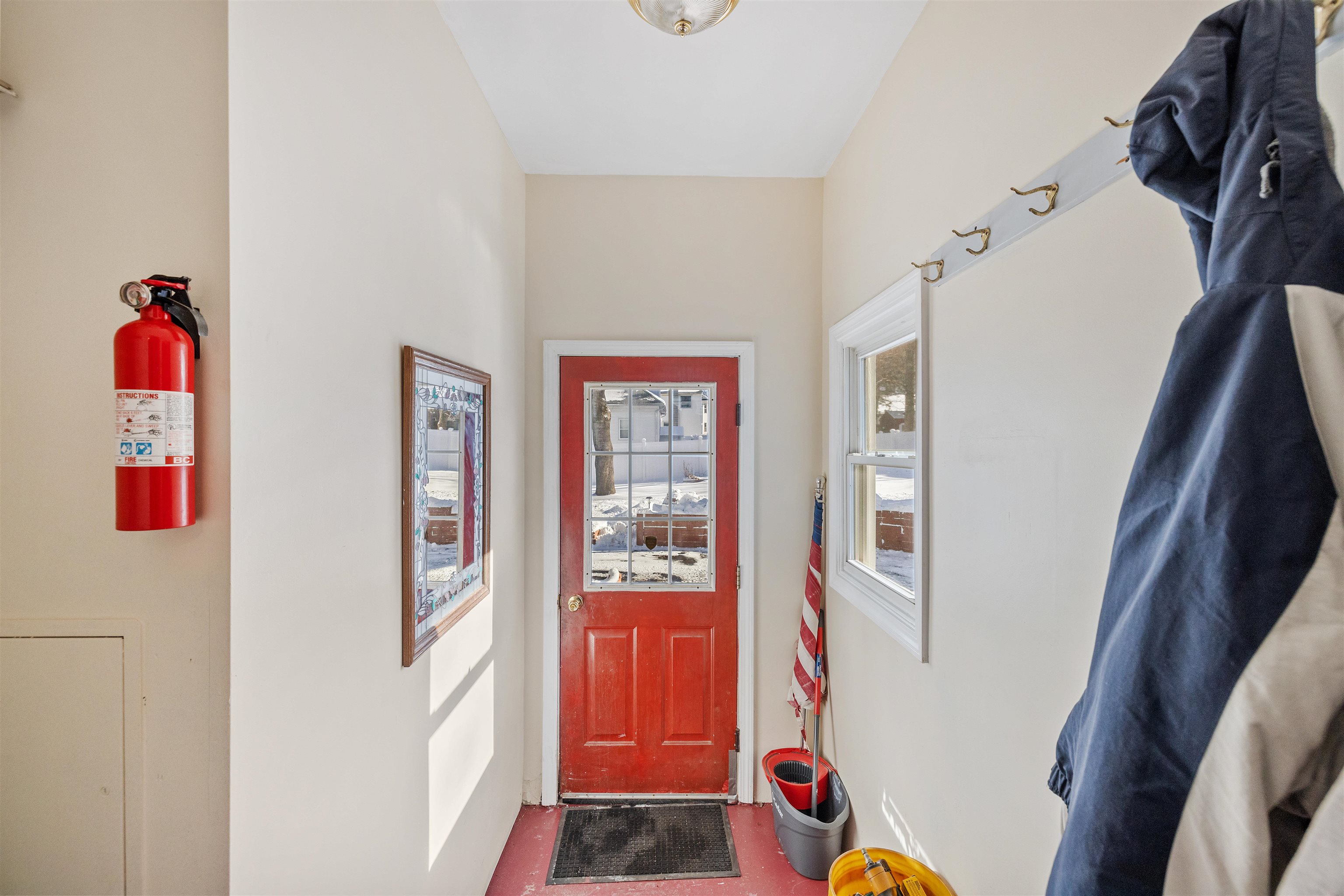 621 Howe Street Manchester, NH 03103 - Photo 18 of 47 Gallery Image 18