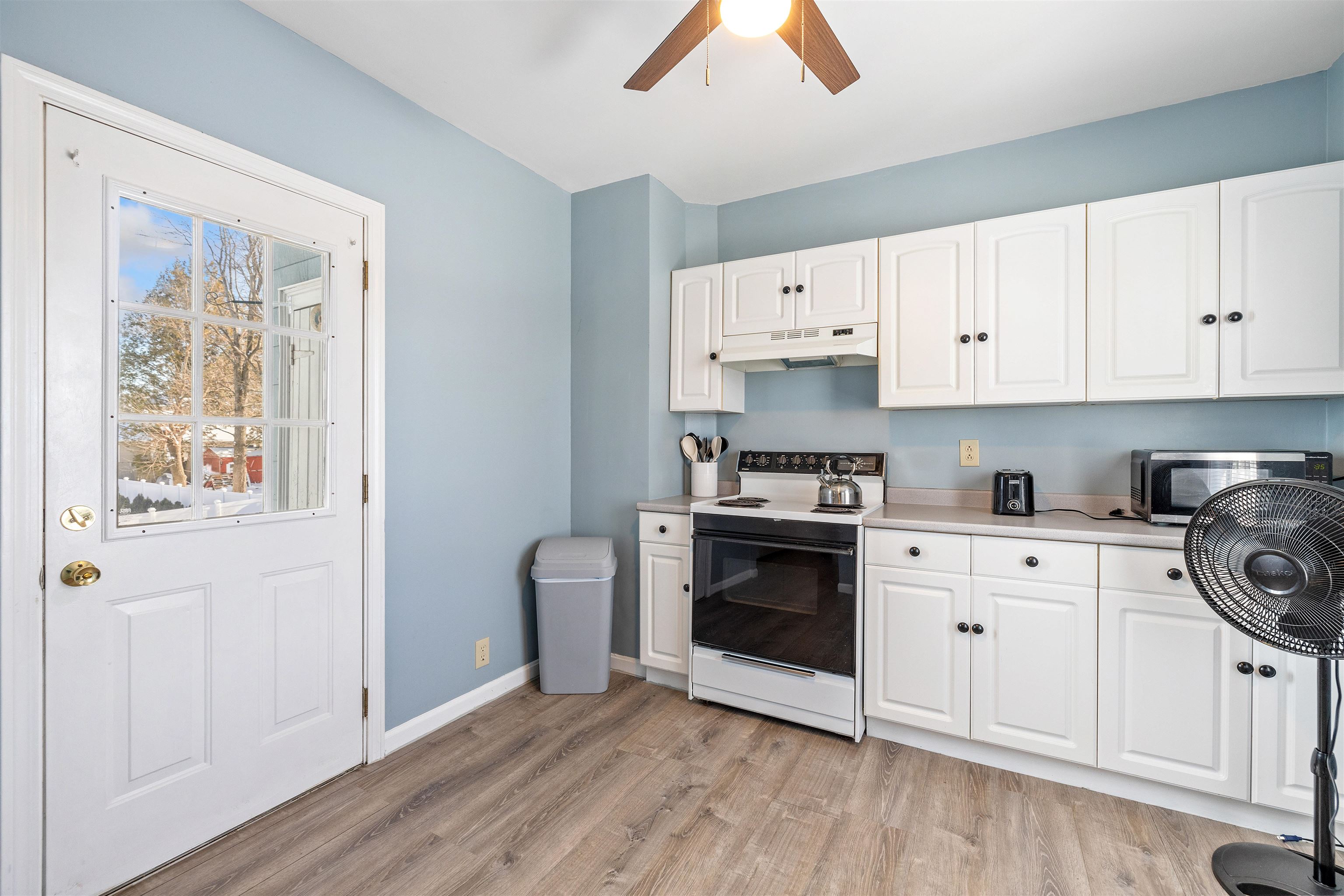 621 Howe Street Manchester, NH 03103 - Photo 21 of 47 Gallery Image 21