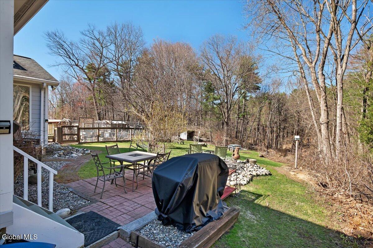 127 Font Grove Road Bethlehem, NY 12159 - Photo 106 of 123 107-P1792773