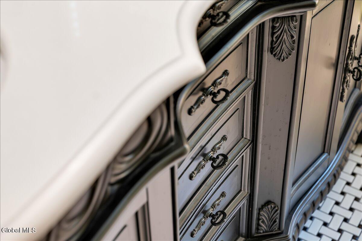 127 Font Grove Road Bethlehem, NY 12159 - Photo 44 of 123 049-P1803297