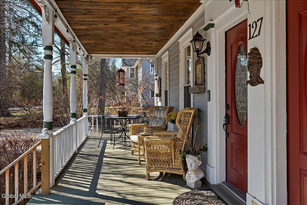 127 Font Grove Road Bethlehem, NY 12159 - Photo 6 of 123 009-P1792760