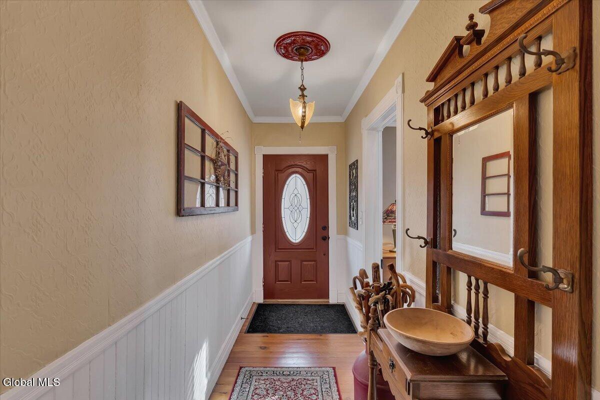 127 Font Grove Road Bethlehem, NY 12159 - Photo 9 of 123 012-P1802983