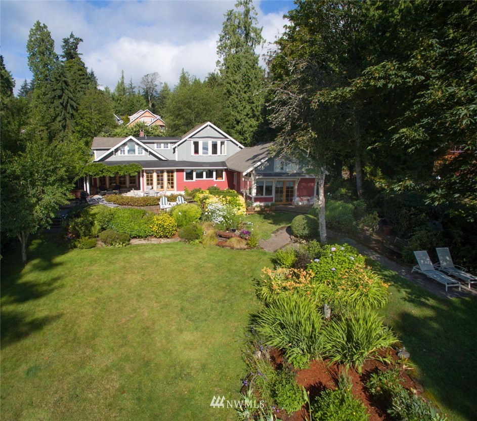 16750 Agate Point Road Northeast Bainbridge Island, WA 98110 - Photo 2 of 25 Gallery Image 2