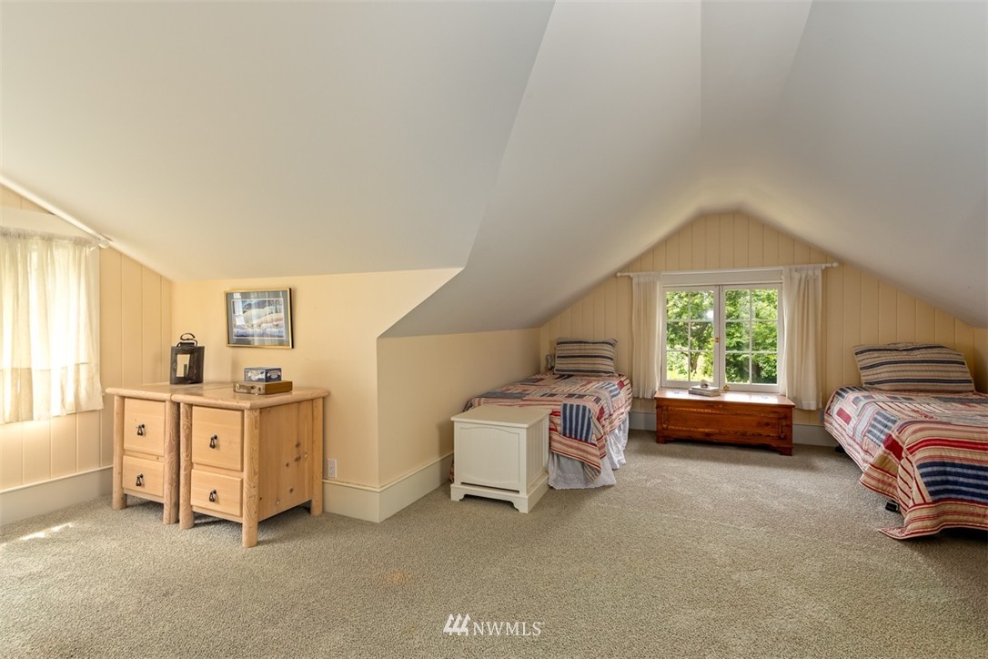 16750 Agate Point Road Northeast Bainbridge Island, WA 98110 - Photo 24 of 25 Gallery Image 24