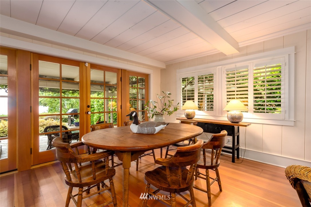 16750 Agate Point Road Northeast Bainbridge Island, WA 98110 - Photo 10 of 25 Gallery Image 10
