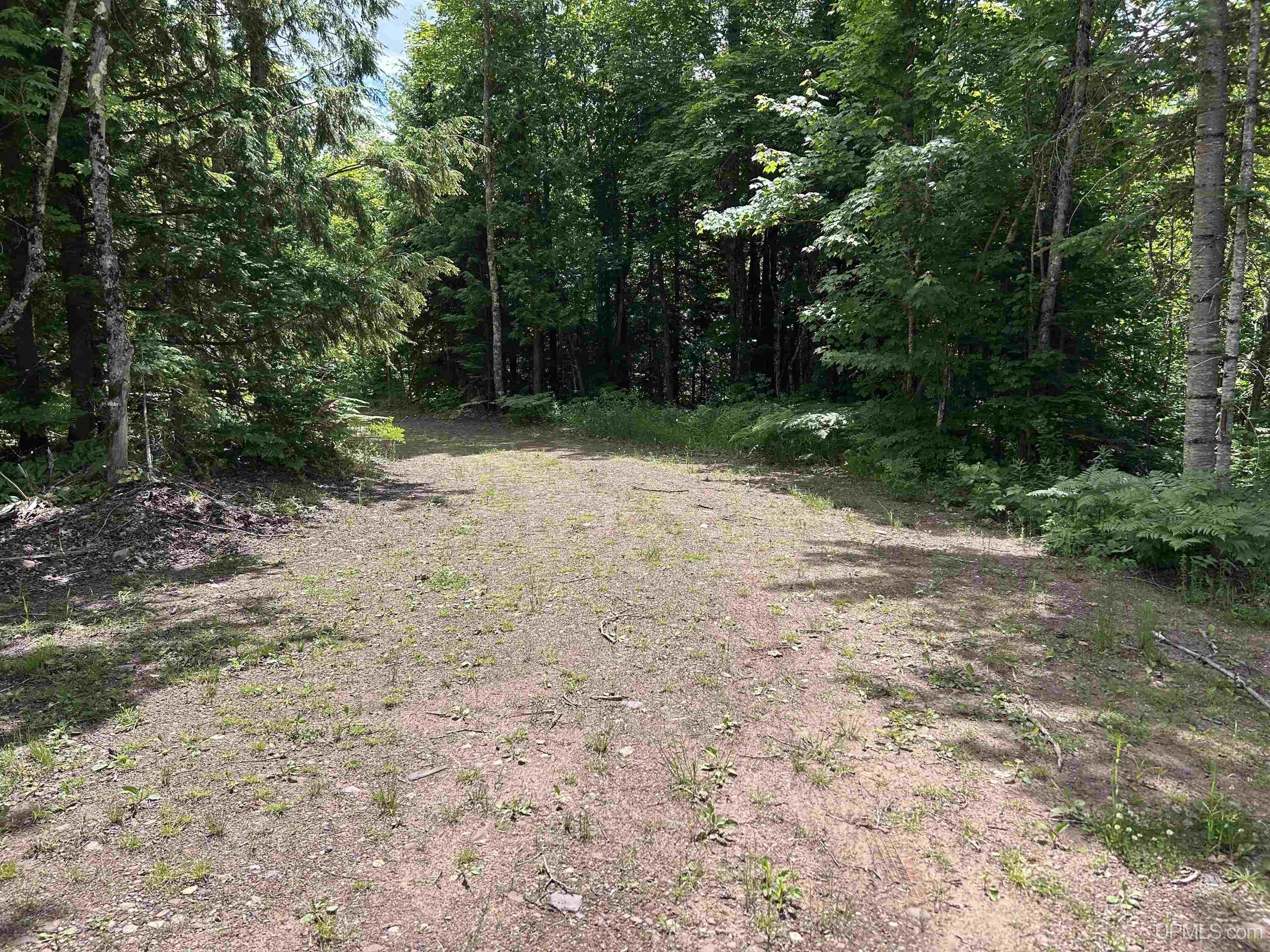 724 North County 519 Road Wakefield, MI 49968 - Photo 6 of 14