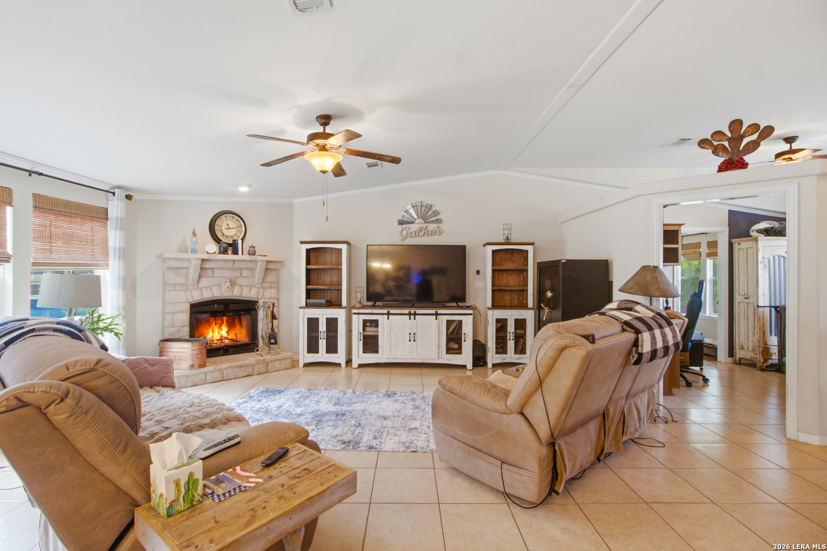 443 Oak Hills Road Pipe Creek, TX 78063 - Photo 22 of 42