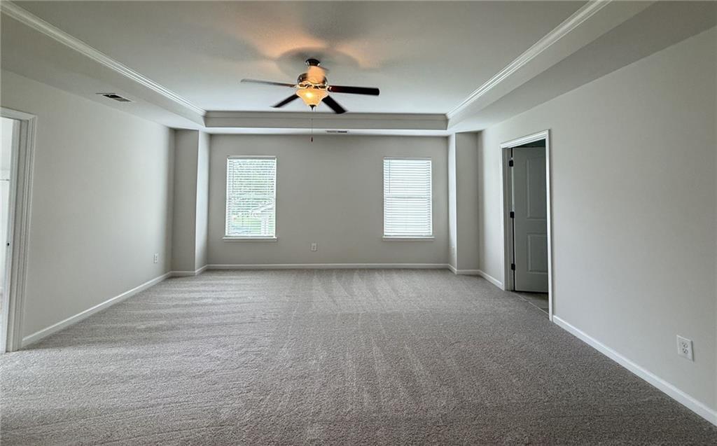 2467 Overlook Avenue Lithonia, GA 30058 - Photo 36 of 51 a view of an empty room with window