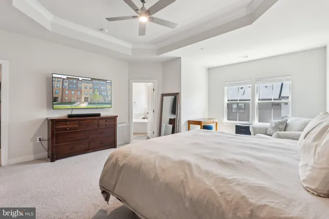 $610,000 | 14079 Sunrise Valley Drive, Unit 15P, Herndon, VA 20171