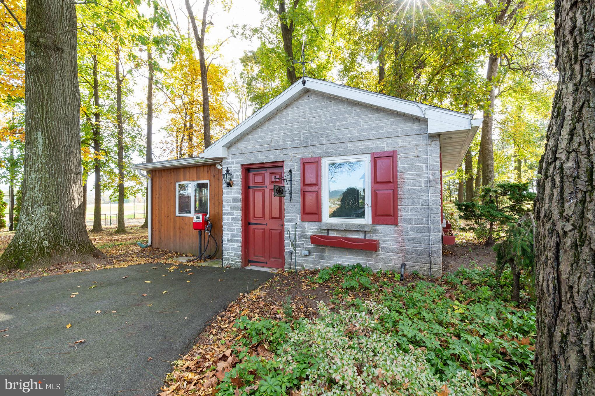 191 Snyder Road Oley, PA 19547 - Photo 26 of 30 Gallery Image 26